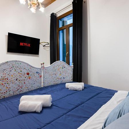 Appartamento Luxsanstaeflat Venezia Esterno foto
