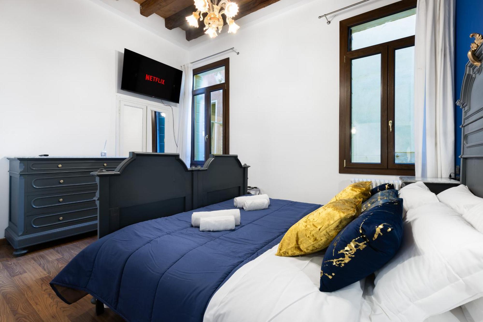 Appartamento Luxsanstaeflat Venezia Esterno foto