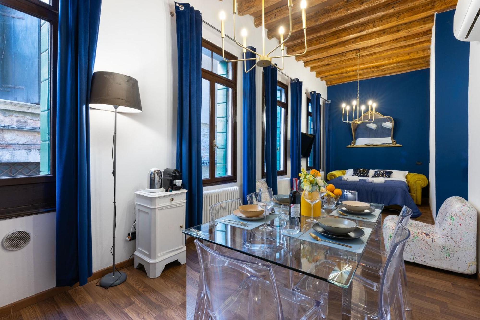 Appartamento Luxsanstaeflat Venezia Esterno foto